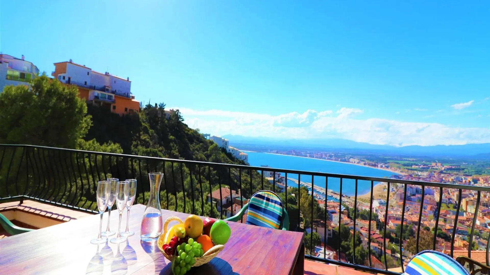 Apartment In Nature Ρόζες